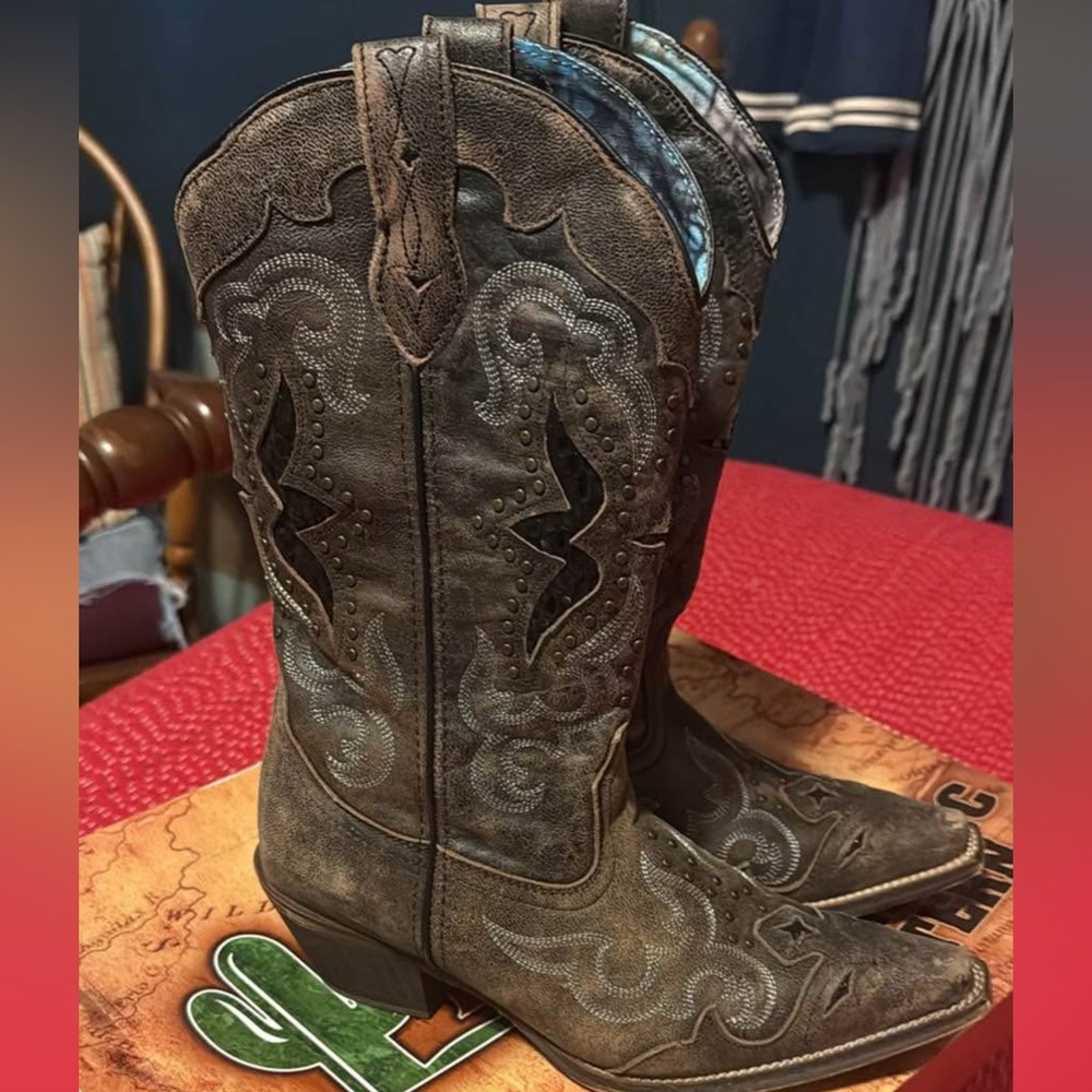 Laredo Women’s Cowboy boots